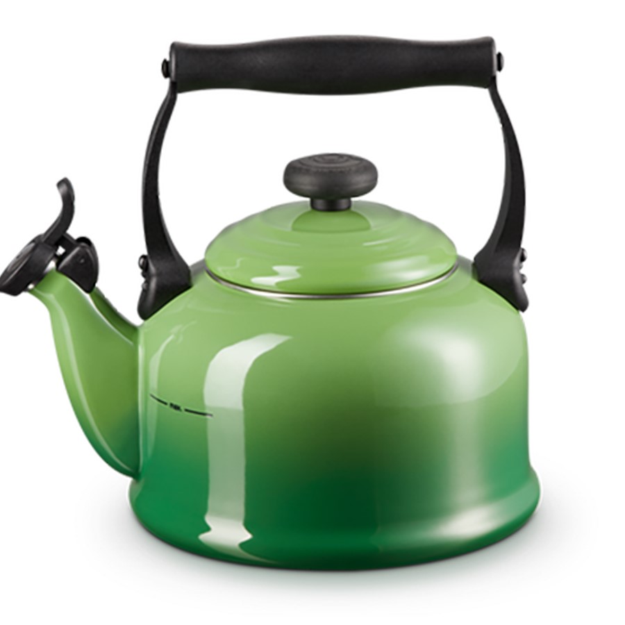 Le Creuset Traditional Kettle Bambo 2.1L Image